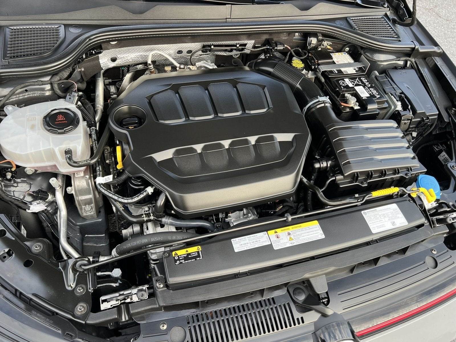 2024 Volkswagen Golf GTI Autobahn