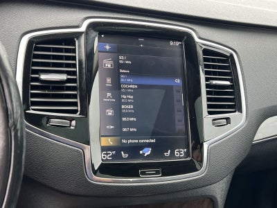 2017 Volvo XC90 T6 Momentum