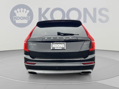 2017 Volvo XC90 T6 Momentum
