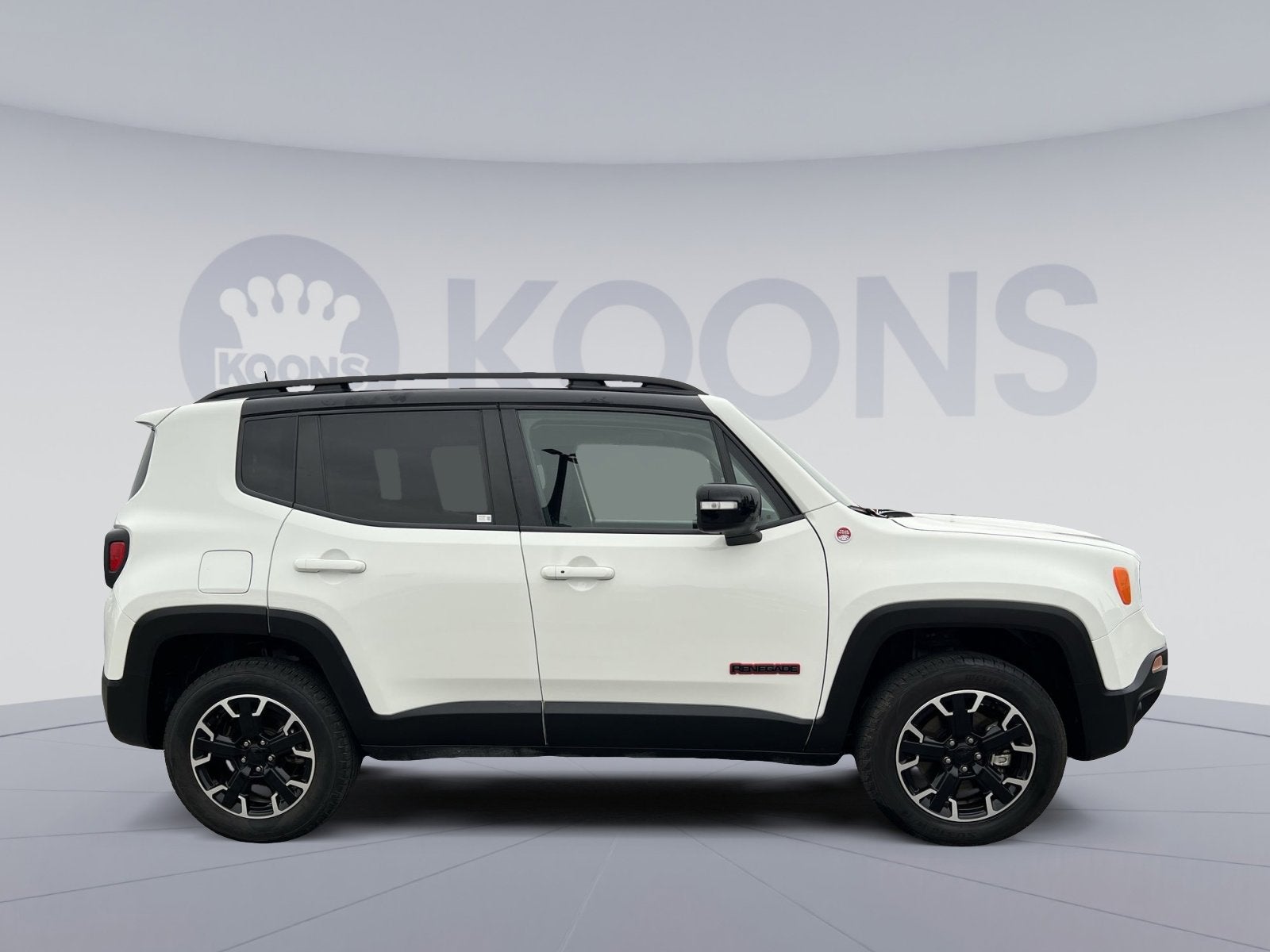 2023 Jeep Renegade Trailhawk