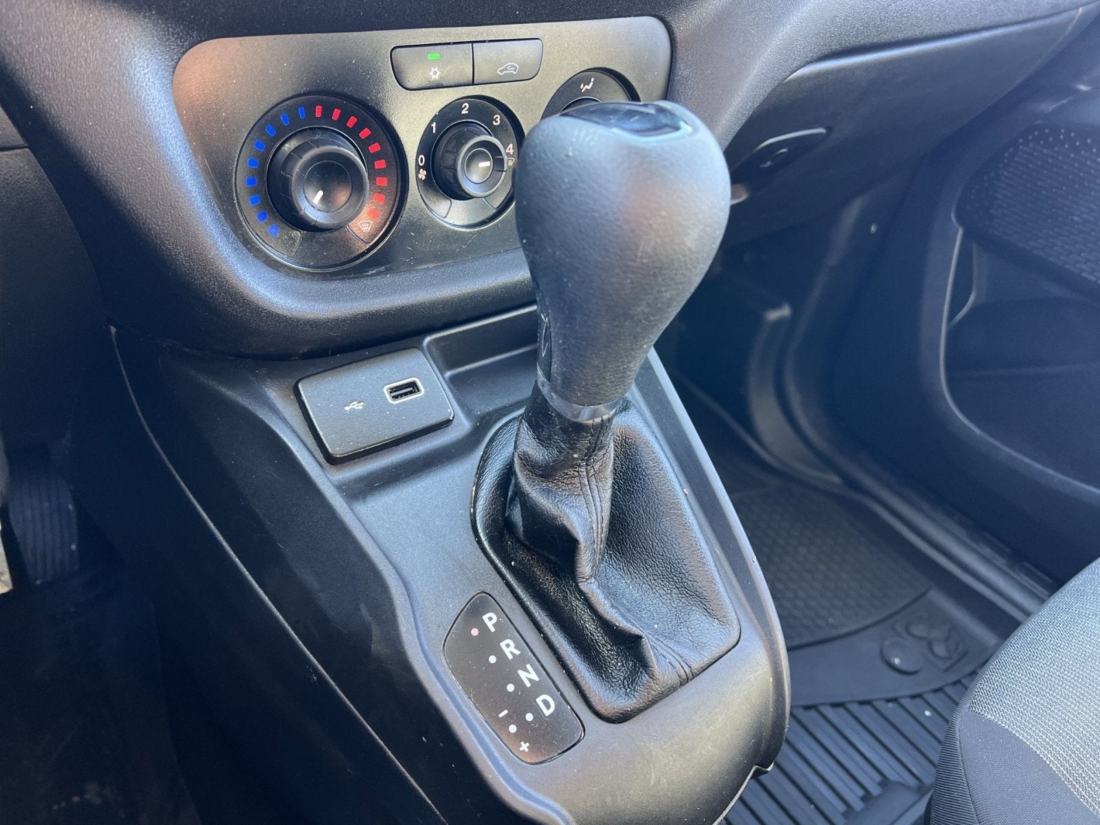 2022 RAM ProMaster City Base