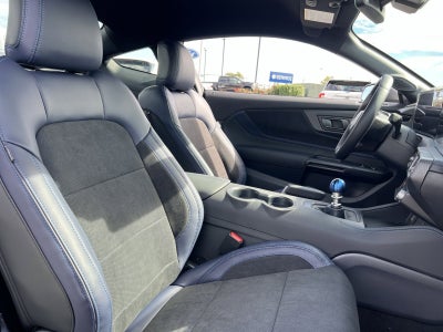 2025 Ford Mustang Dark Horse