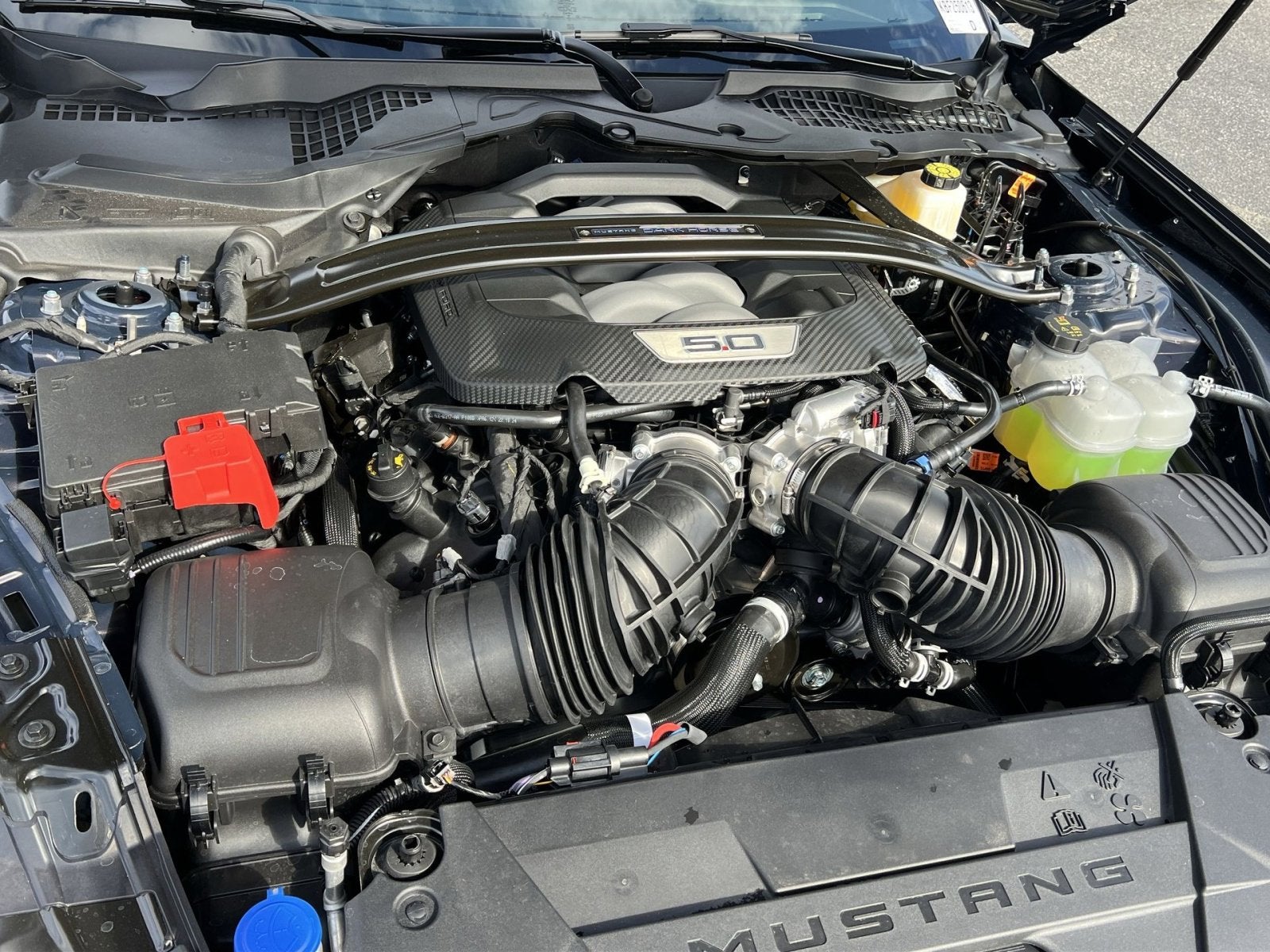 2025 Ford Mustang Dark Horse