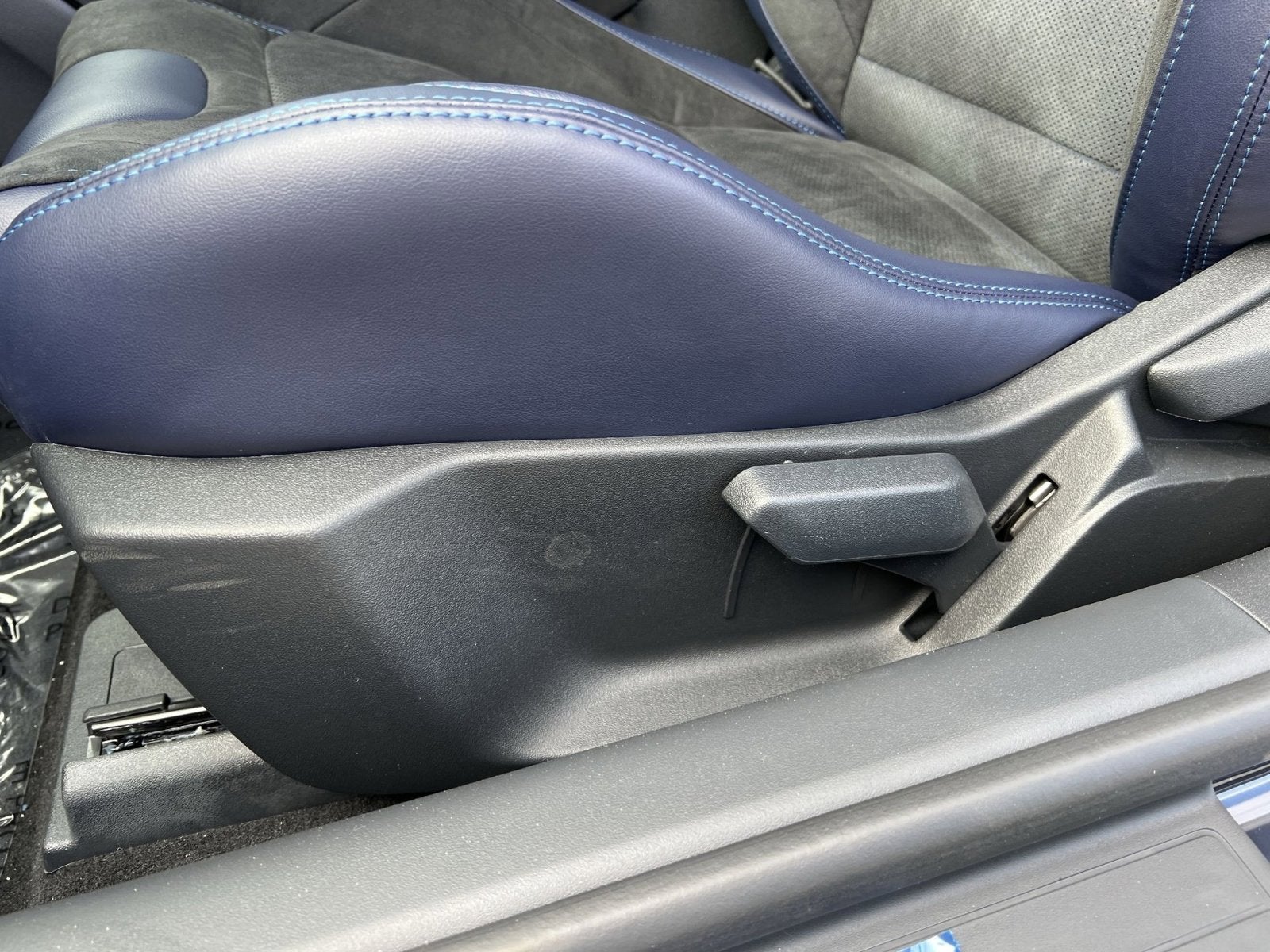 2025 Ford Mustang Dark Horse