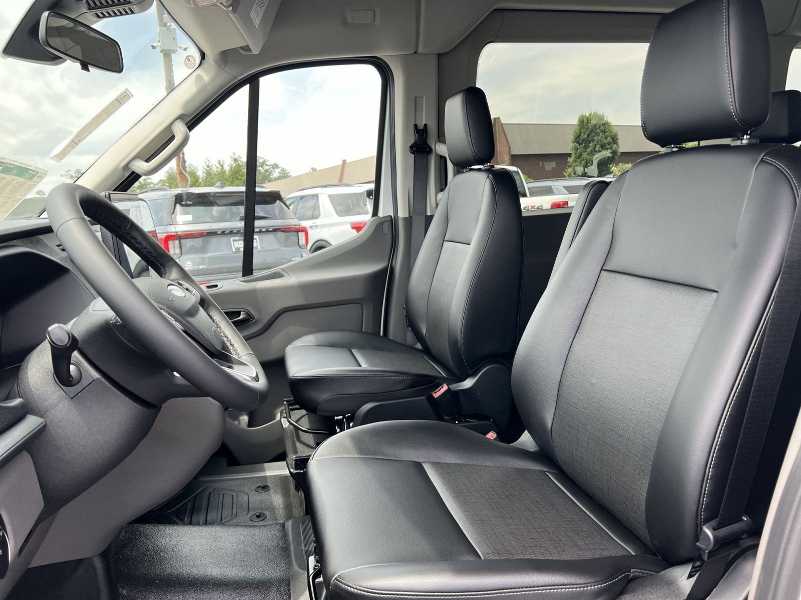 2026 Ford Transit-350 XL