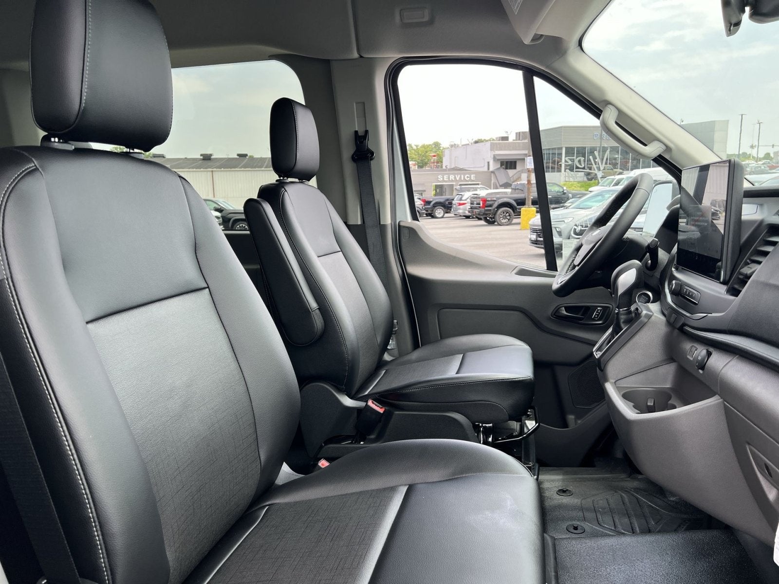 2026 Ford Transit-350 XL