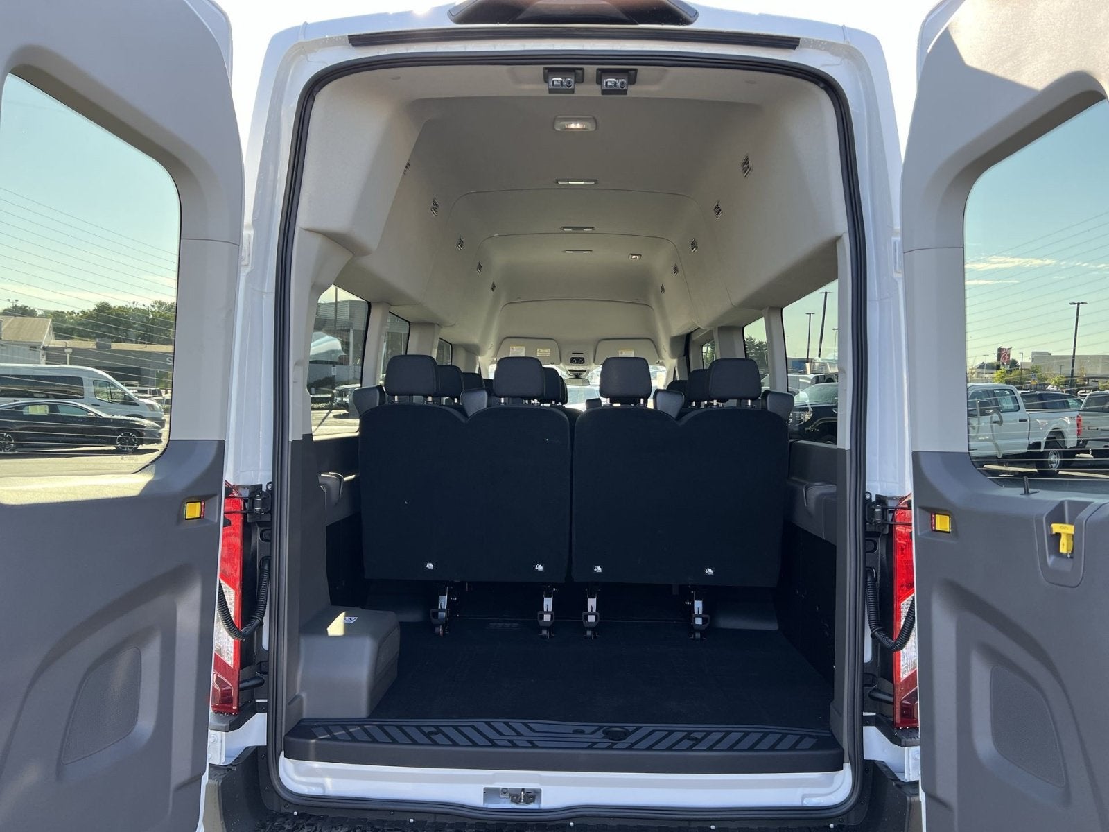 2026 Ford Transit-350 XLT