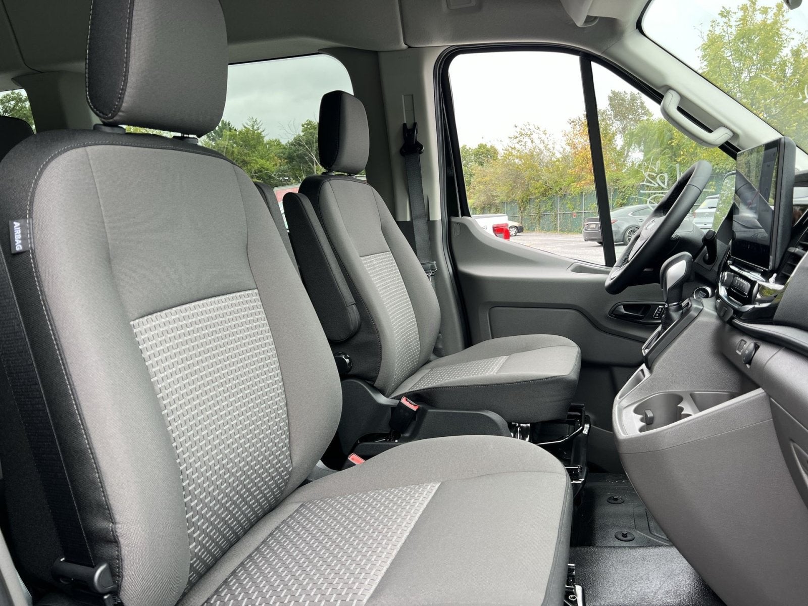 2027 Ford Transit-350 XLT