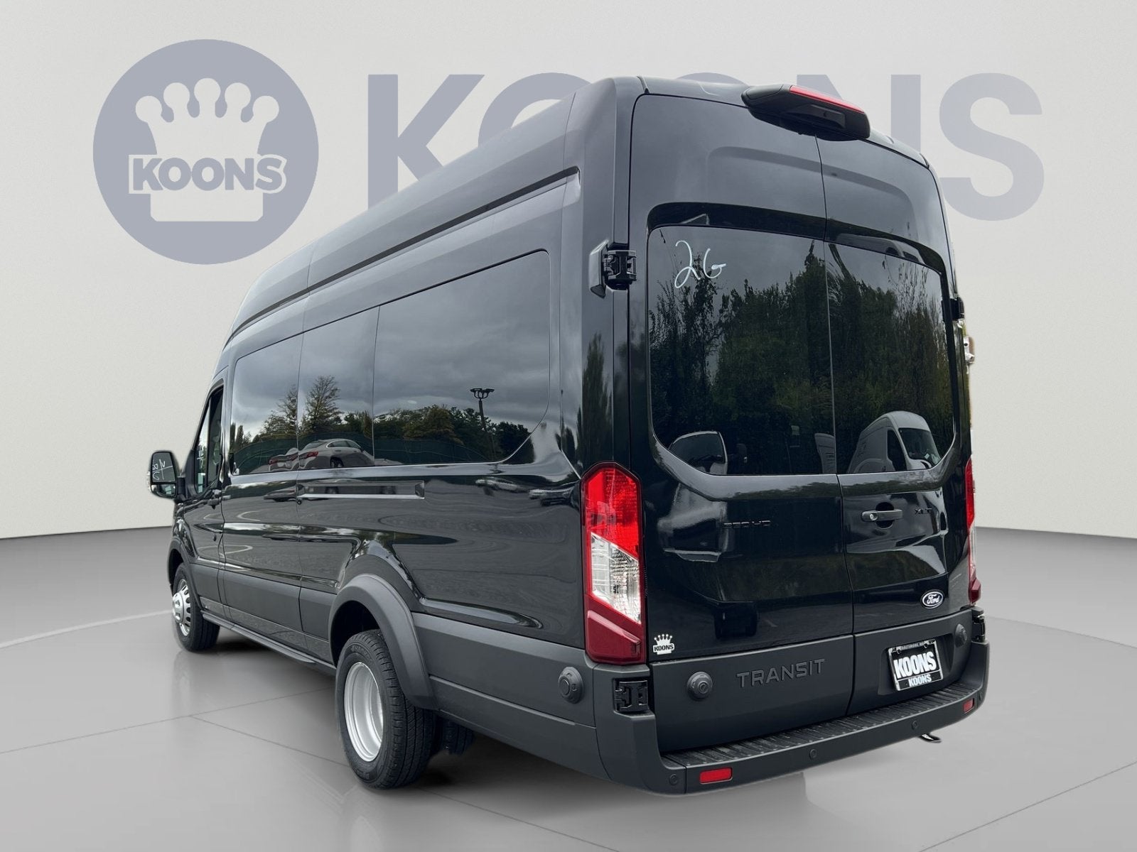 2027 Ford Transit-350 XLT