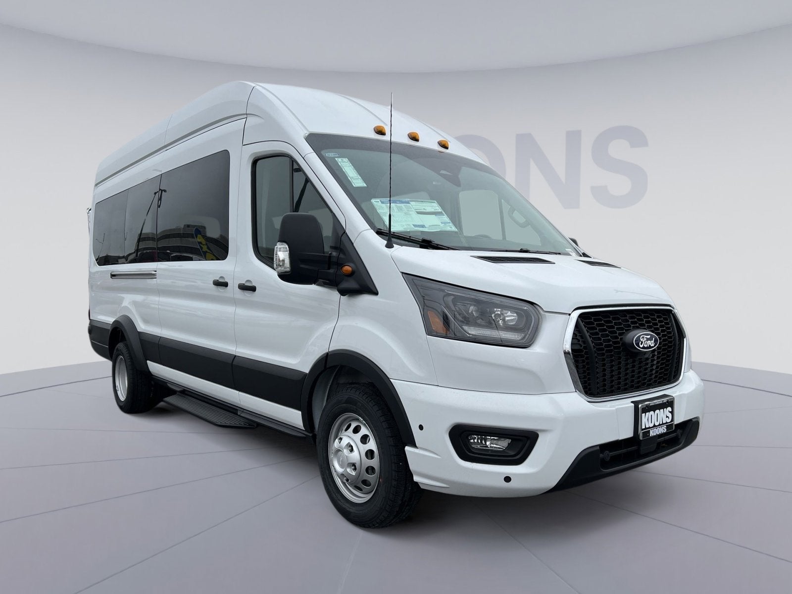 2026 Ford Transit-350 XLT