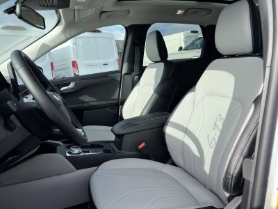 2026 Ford Escape Platinum