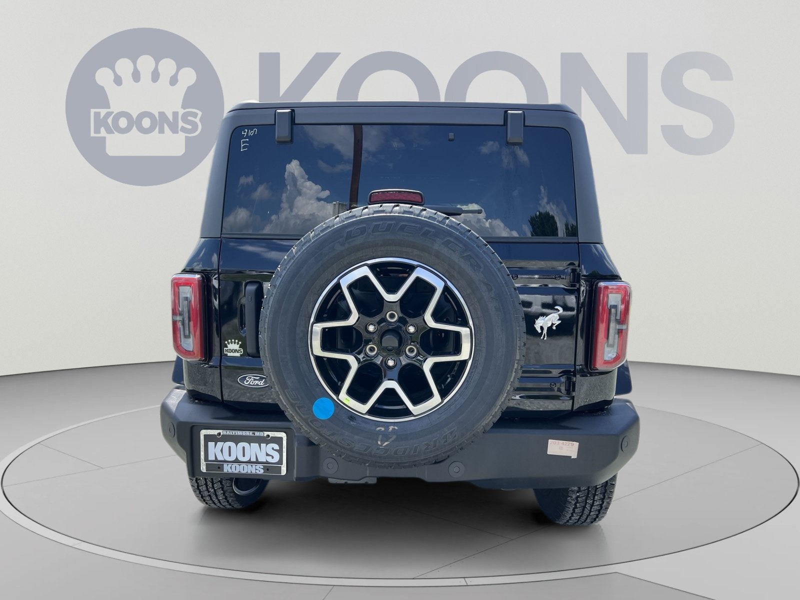 2026 Ford Bronco Outer Banks
