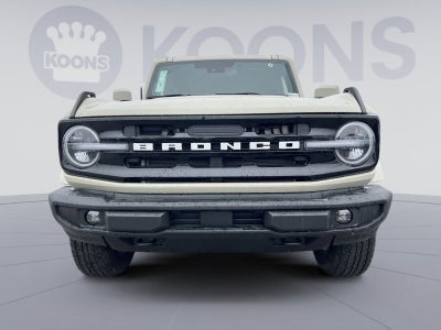 2026 Ford Bronco Outer Banks