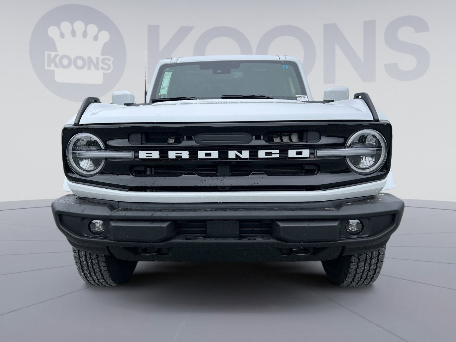 2026 Ford Bronco Outer Banks