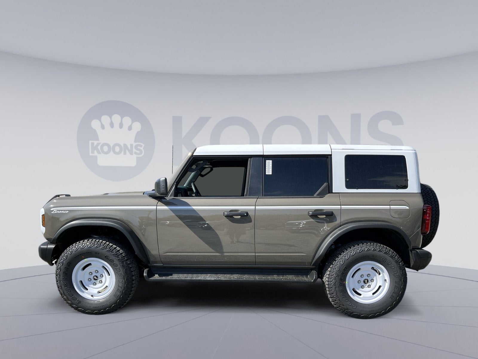 2026 Ford Bronco Heritage Edition
