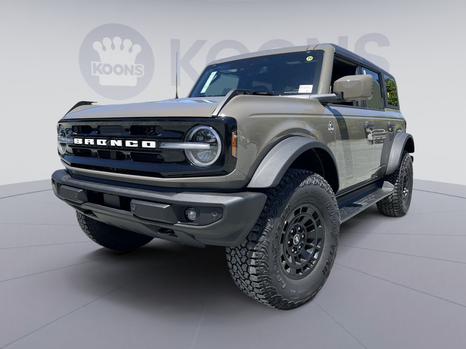 2026 Ford Bronco Outer Banks