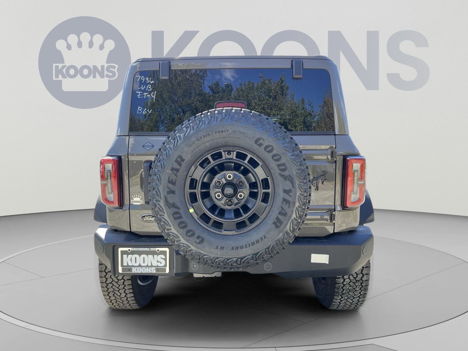 2026 Ford Bronco Outer Banks