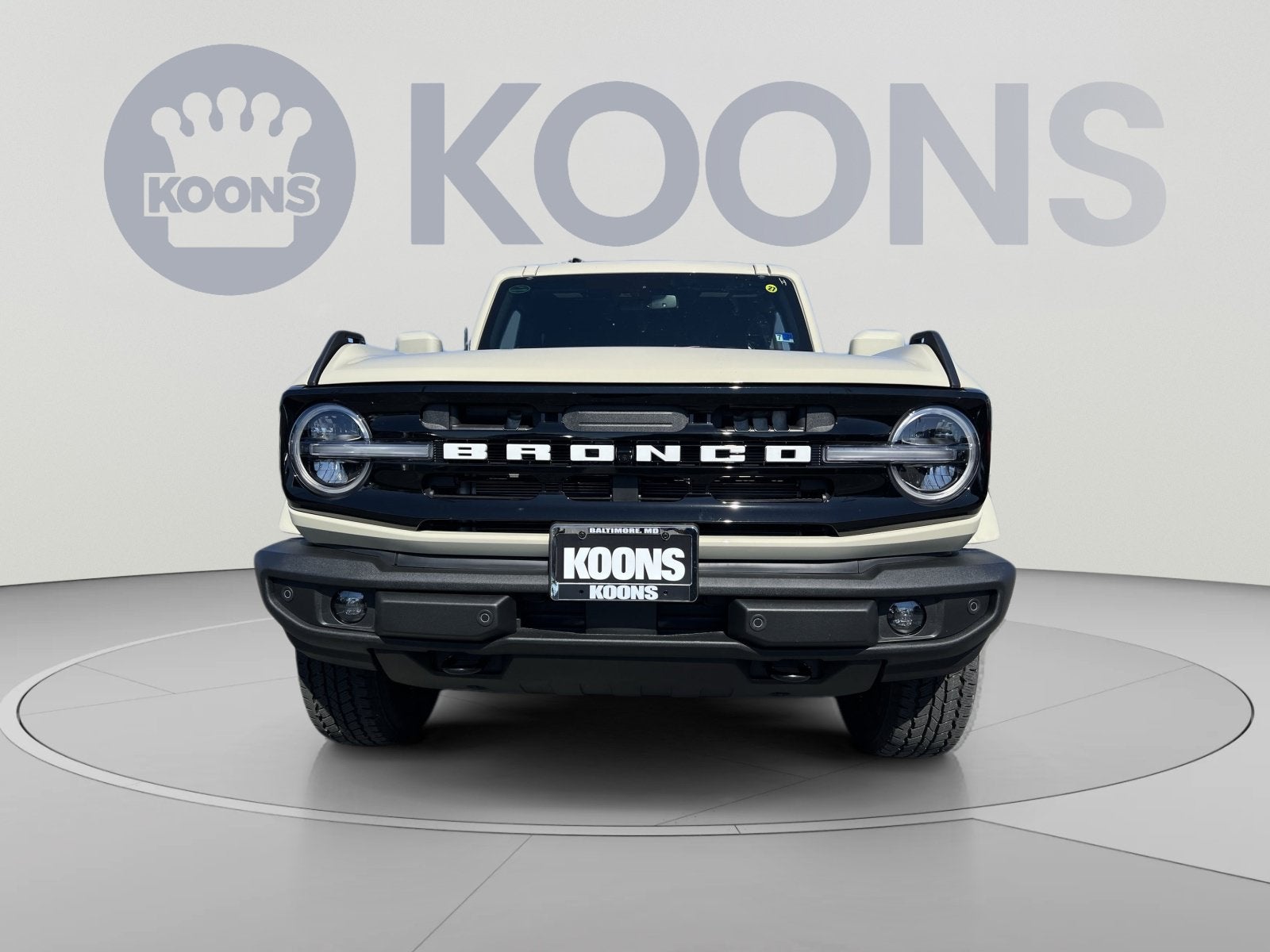2026 Ford Bronco Outer Banks