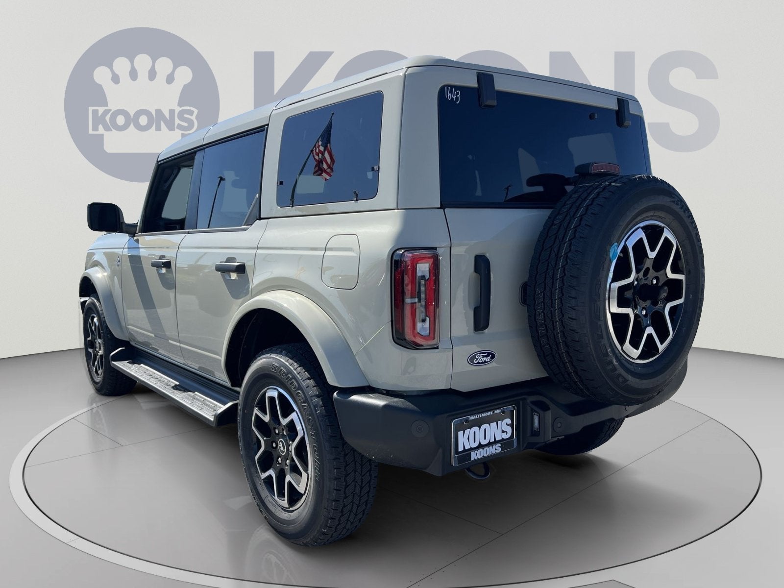 2026 Ford Bronco Outer Banks