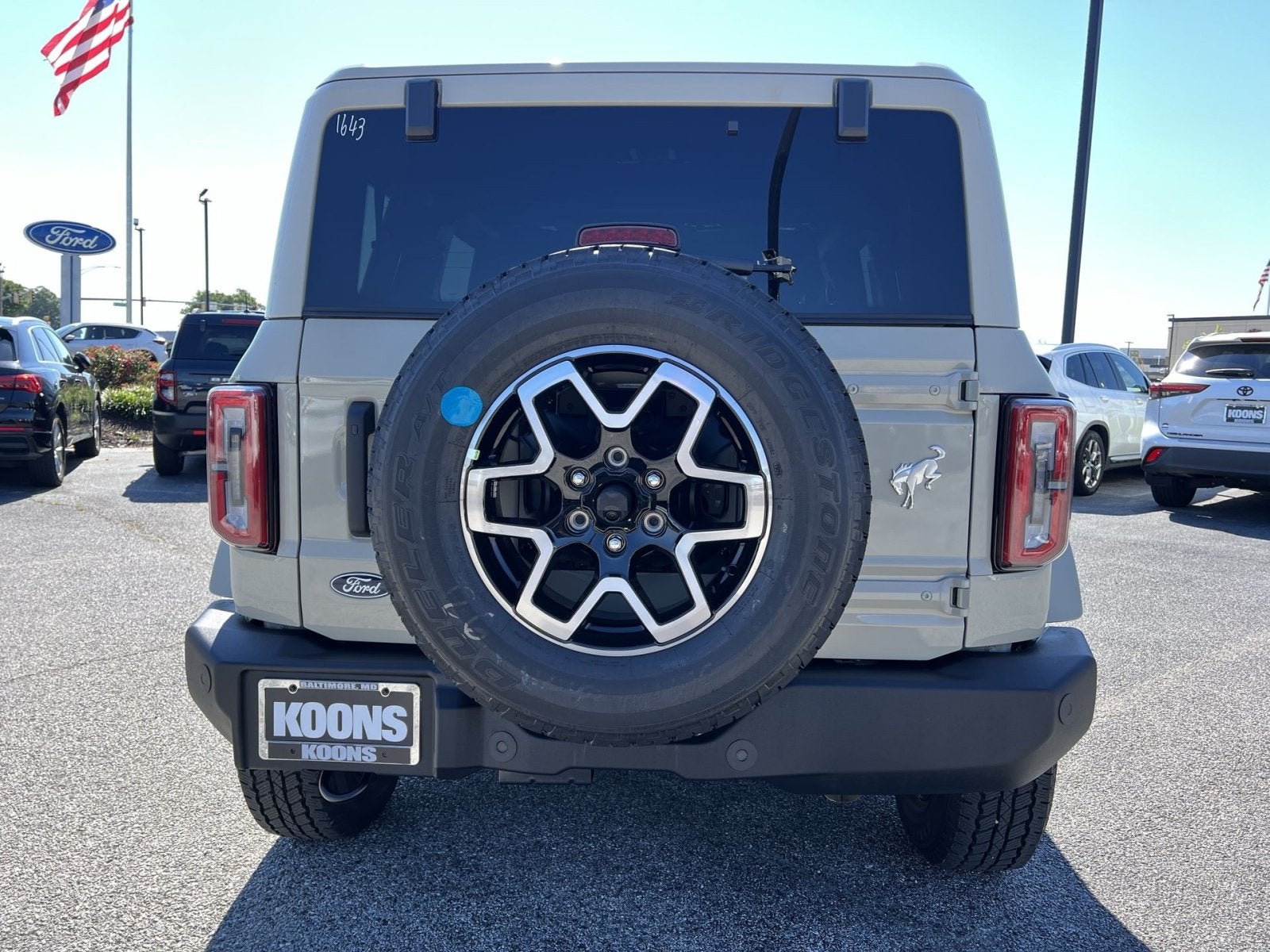 2026 Ford Bronco Outer Banks