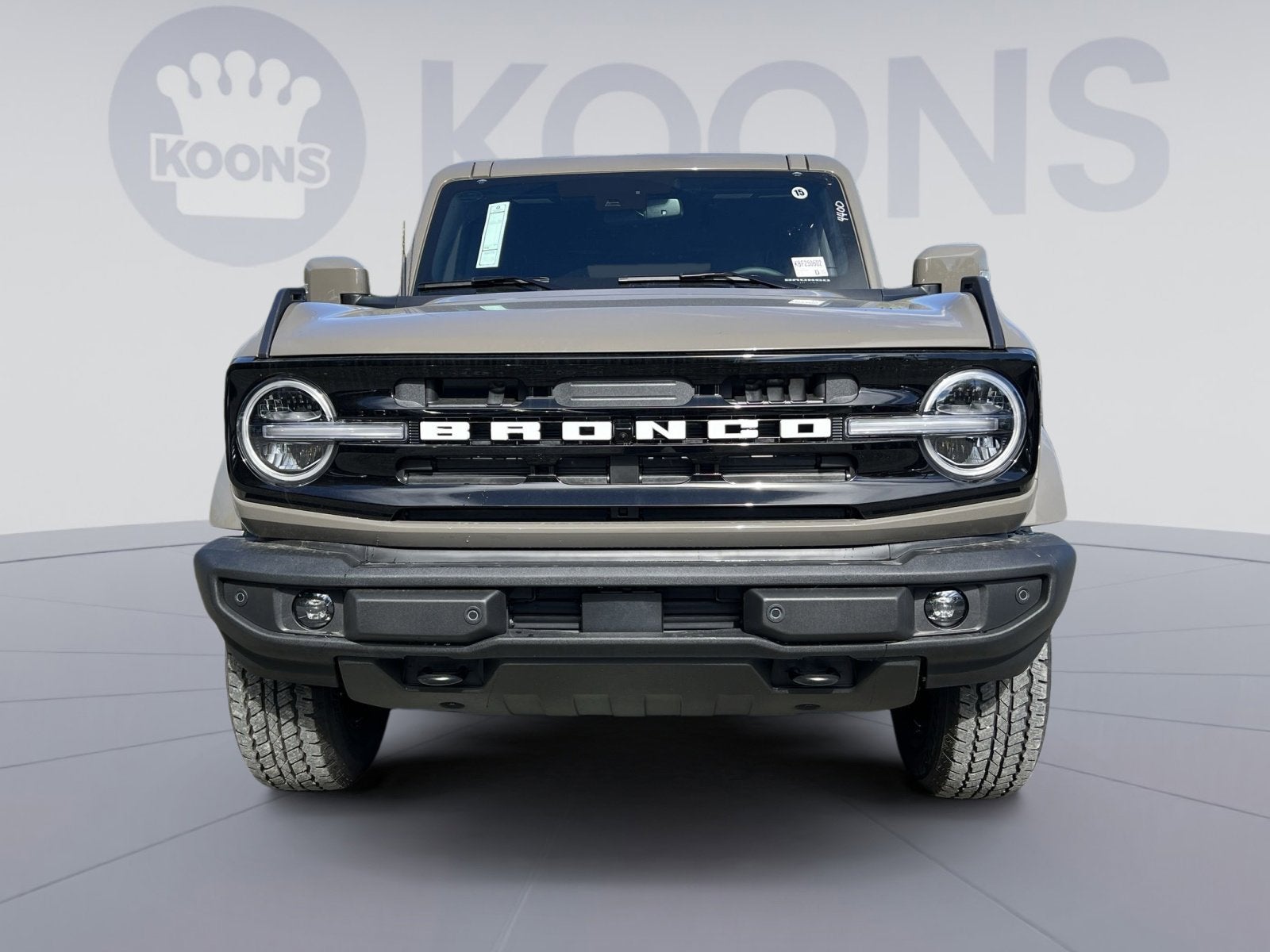 2025 Ford Bronco Outer Banks
