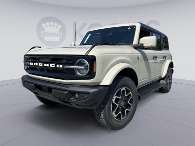 2026 Ford Bronco Outer Banks