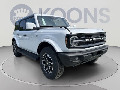 2026 Ford Bronco Outer Banks