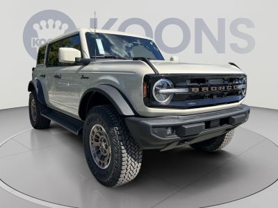 2026 Ford Bronco Outer Banks