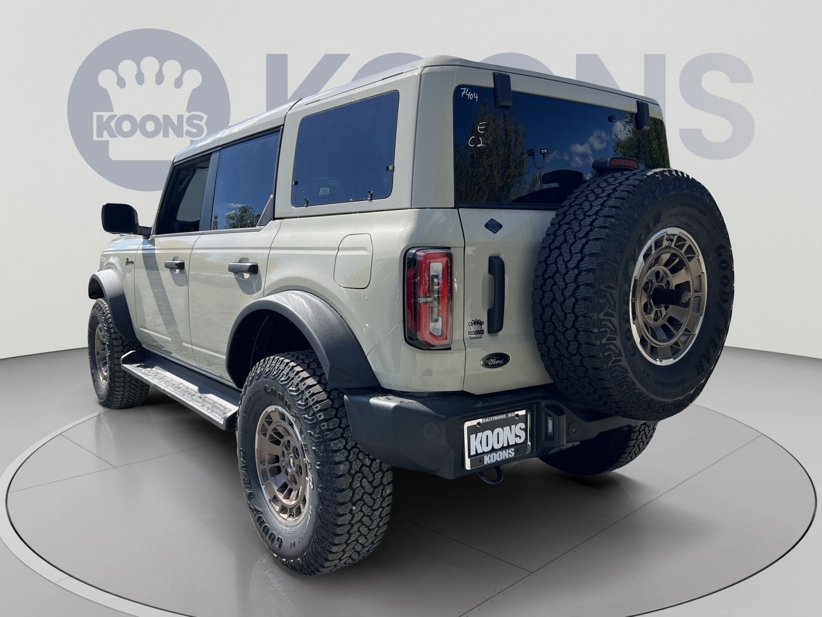 2026 Ford Bronco Outer Banks