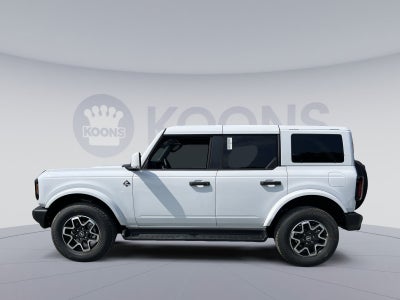 2026 Ford Bronco Outer Banks