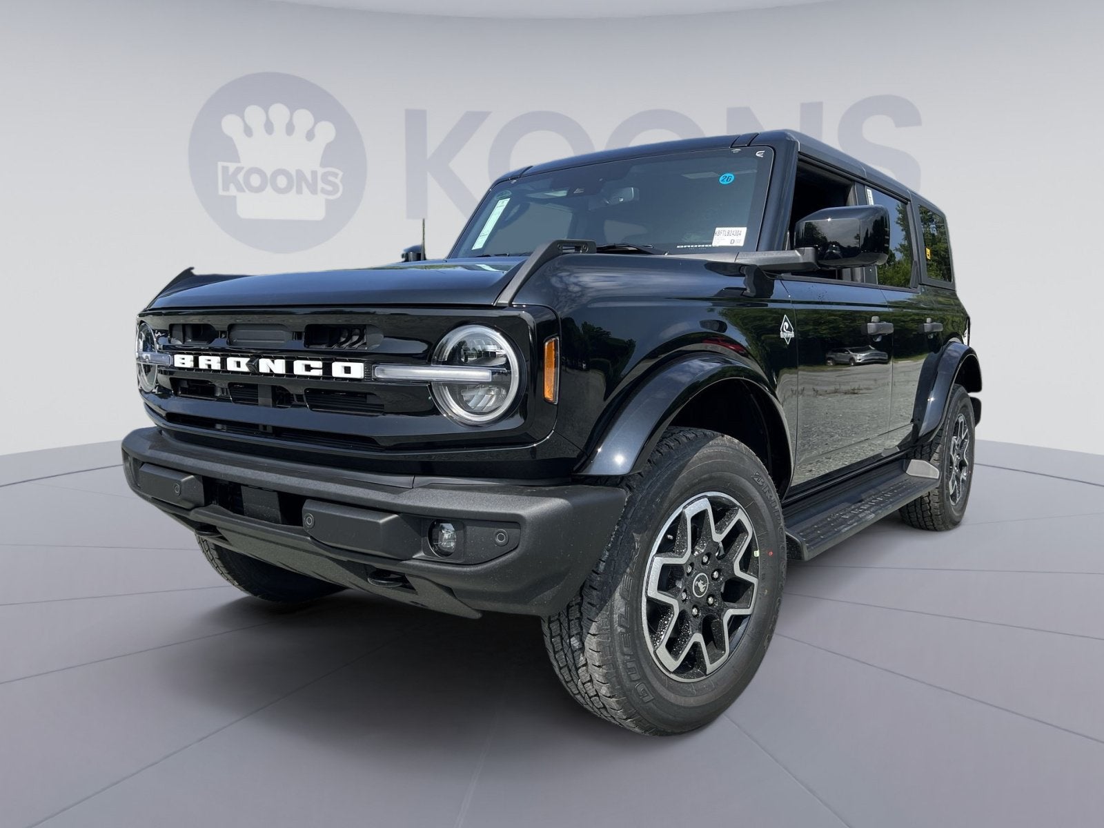 2026 Ford Bronco Outer Banks