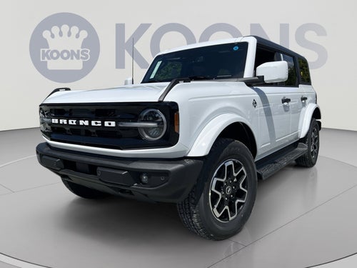 2026 Ford Bronco Outer Banks
