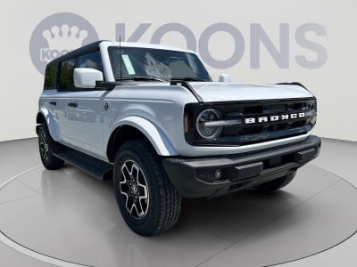 2026 Ford Bronco Outer Banks