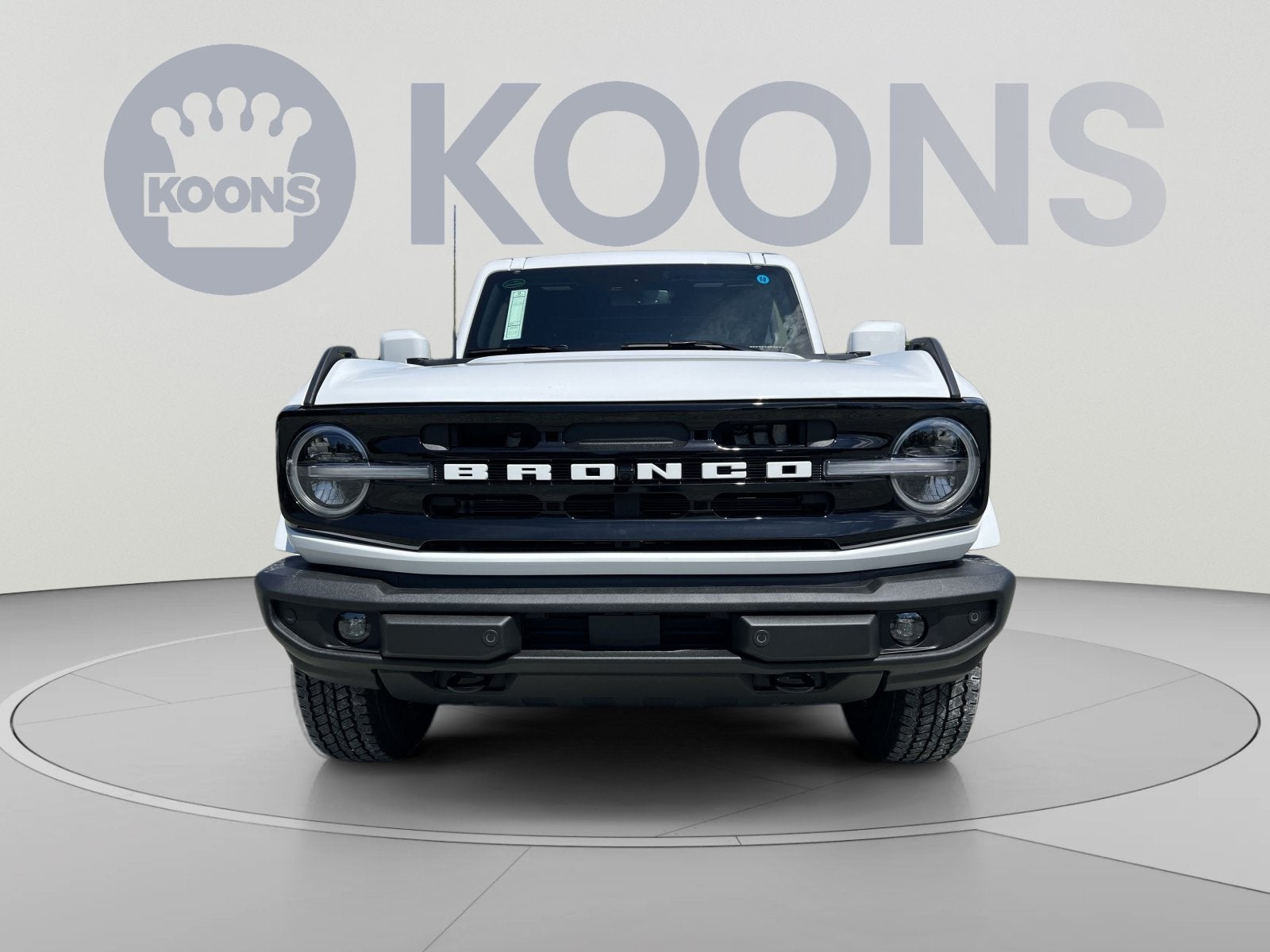 2026 Ford Bronco Outer Banks