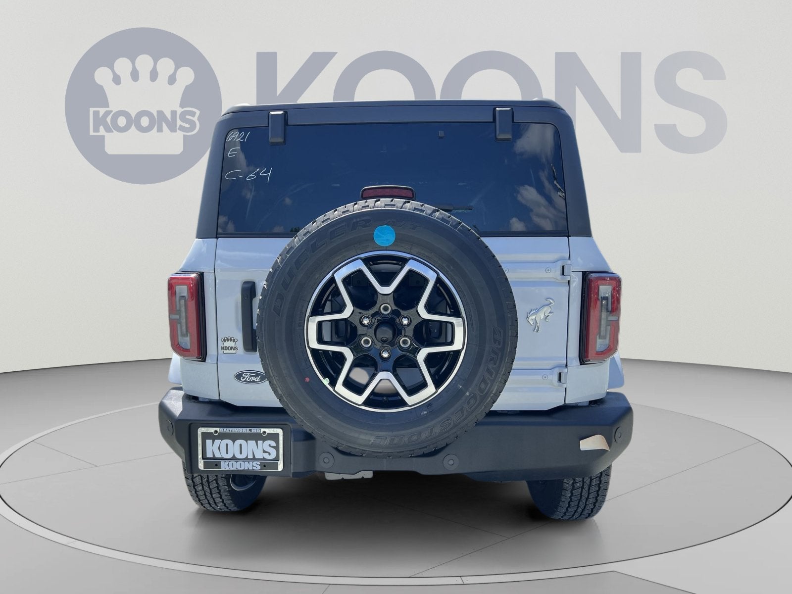 2026 Ford Bronco Outer Banks