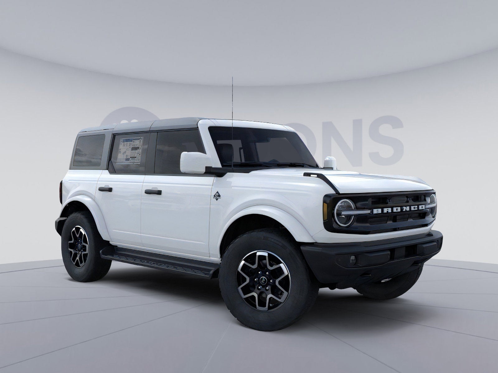 2026 Ford Bronco Outer Banks