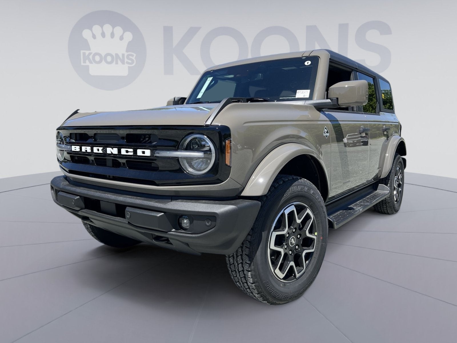 2026 Ford Bronco Outer Banks