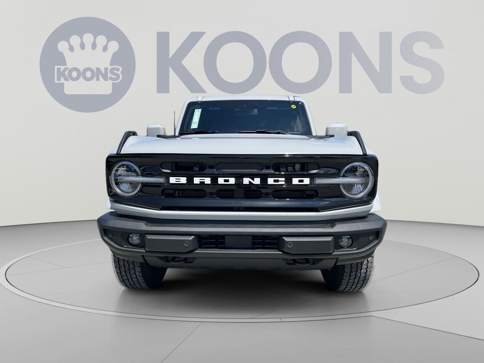 2026 Ford Bronco Outer Banks