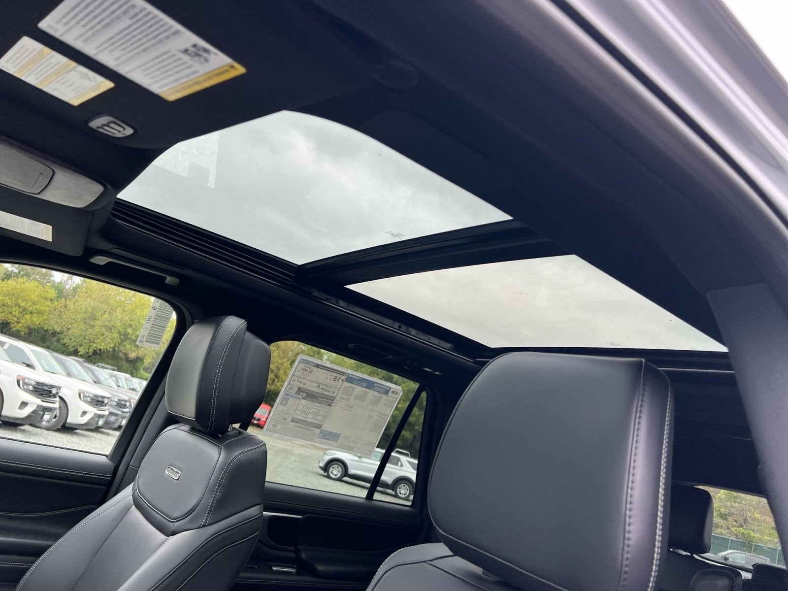 2027 Ford Expedition Platinum