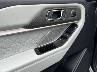 2027 Ford Explorer Platinum