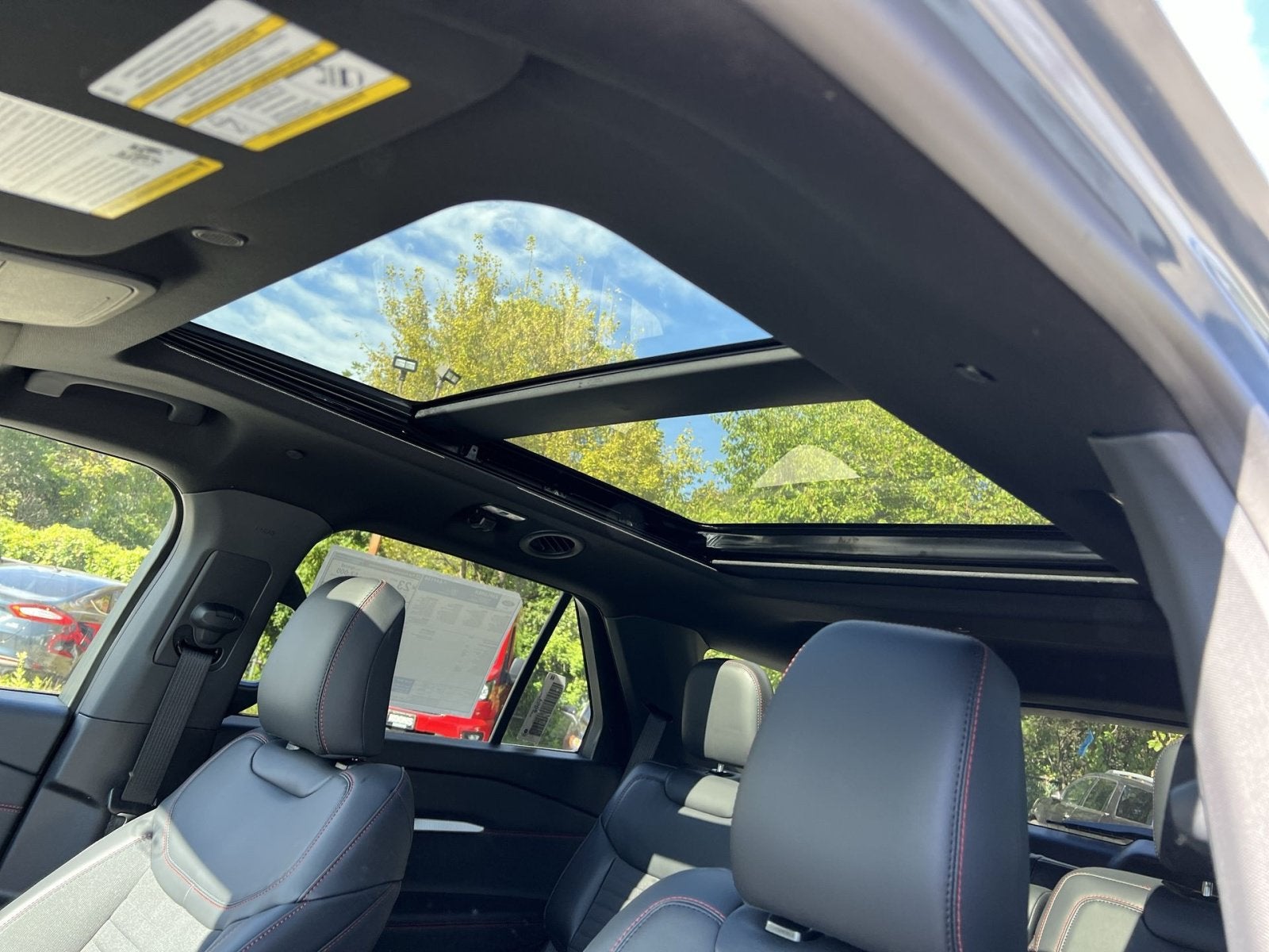 2027 Ford Explorer ST-Line