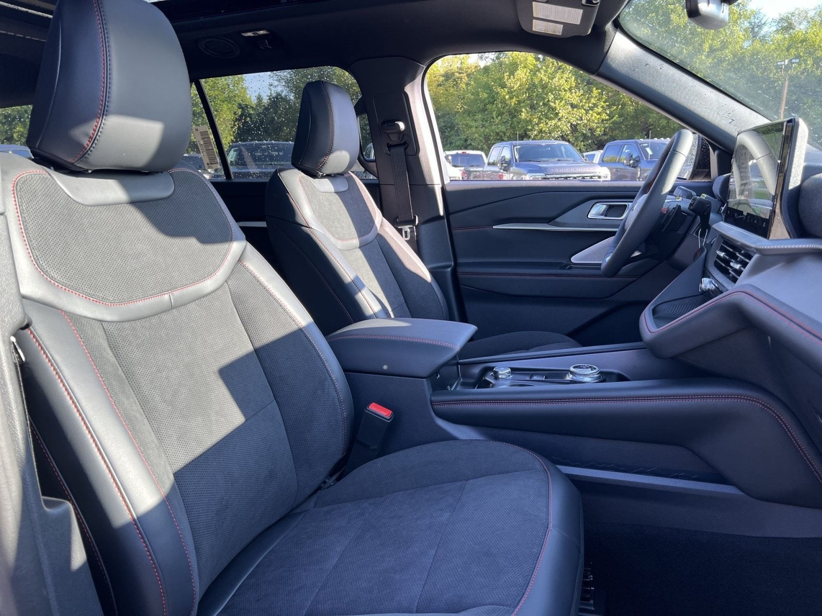 2027 Ford Explorer ST