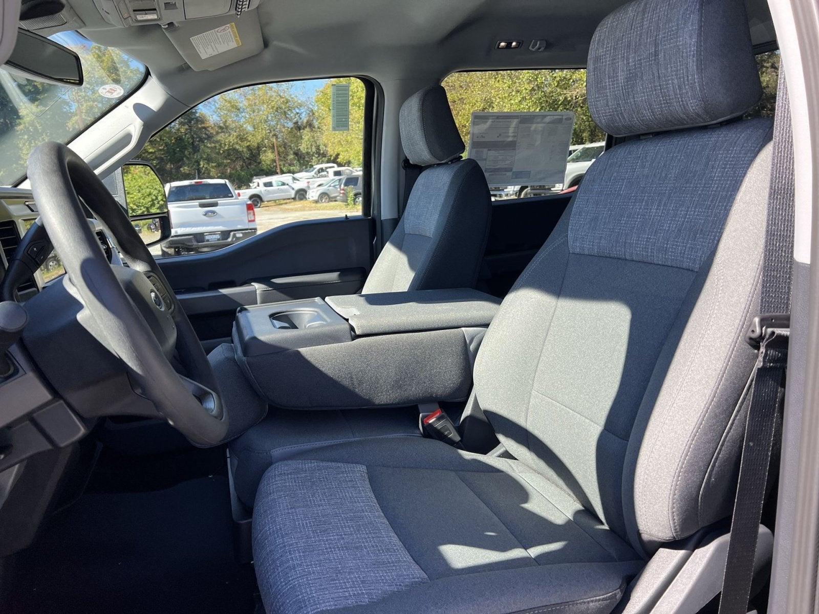 2027 Ford F-250SD XLT