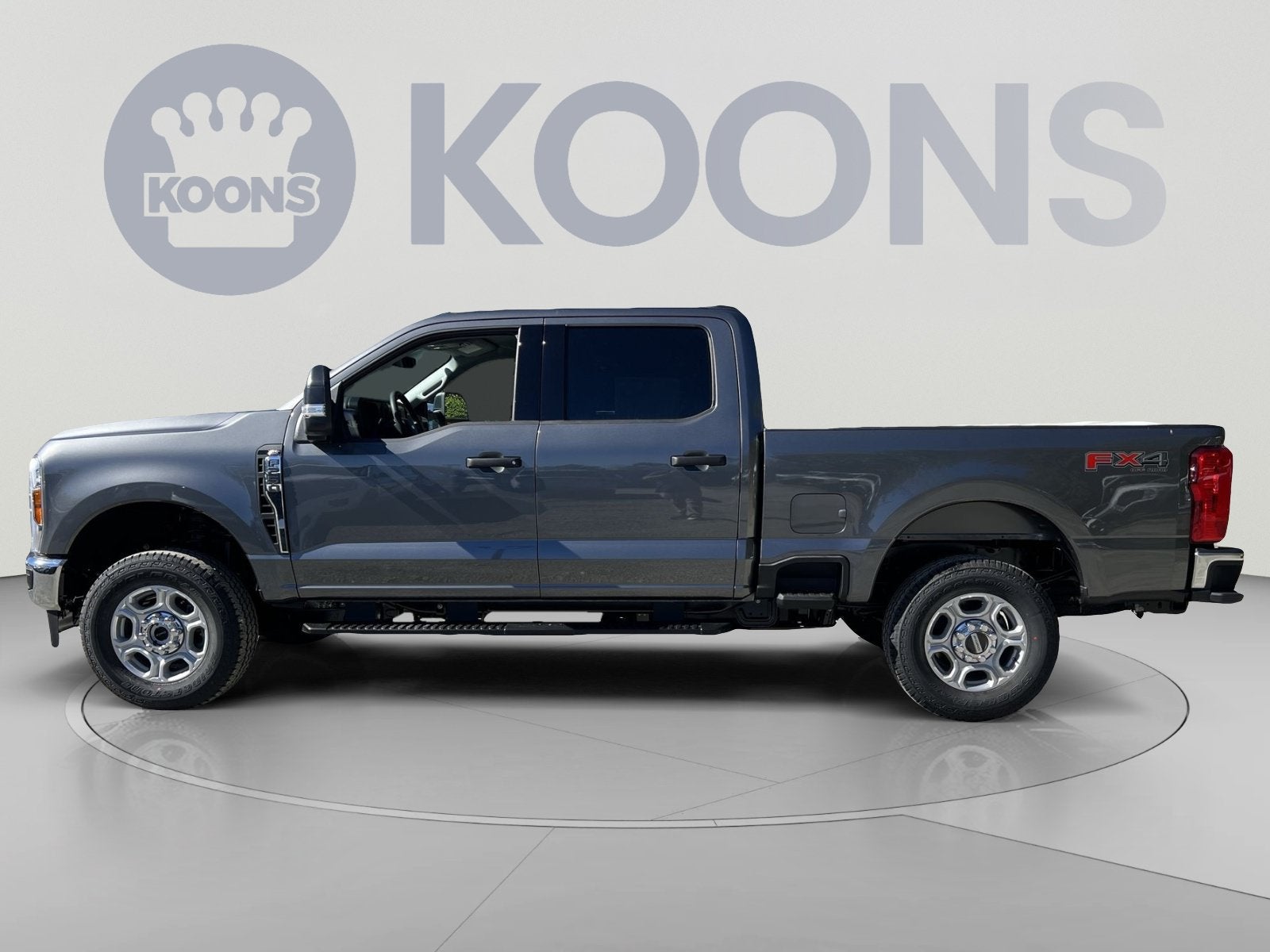 2027 Ford F-250SD XLT