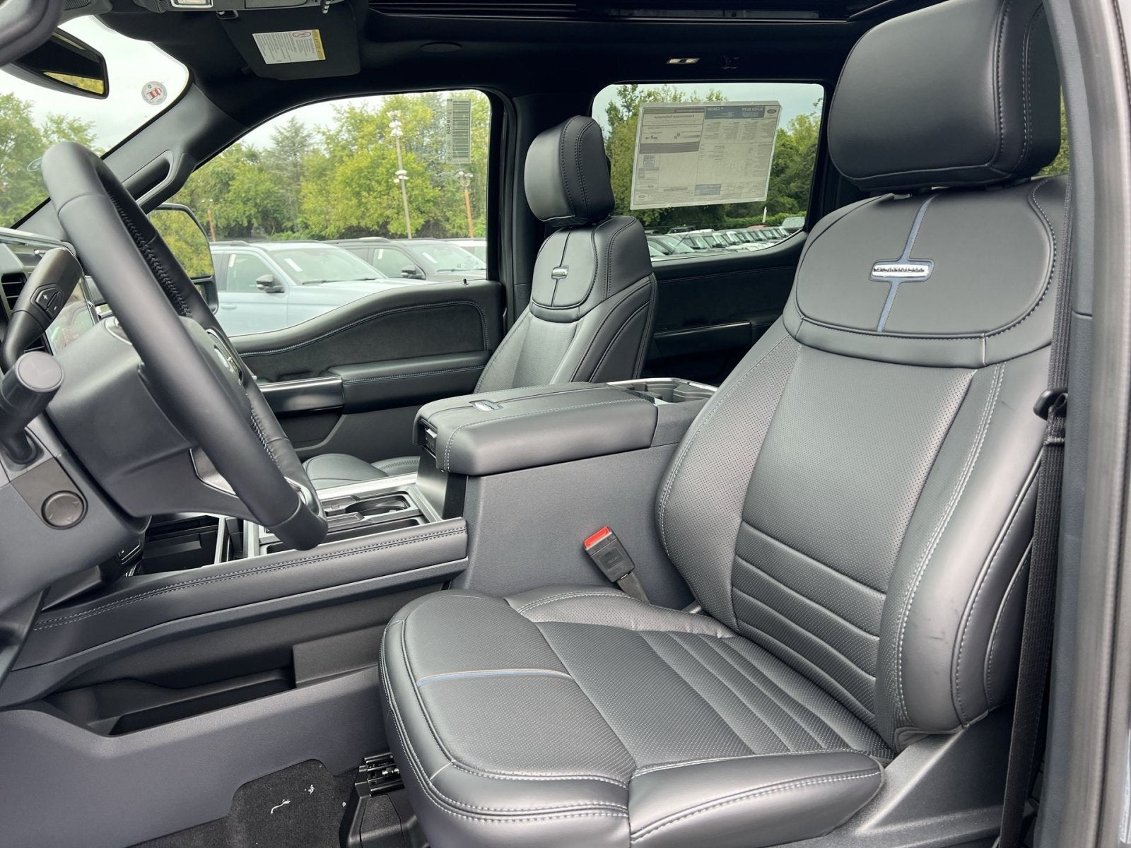 2027 Ford F-250SD Platinum