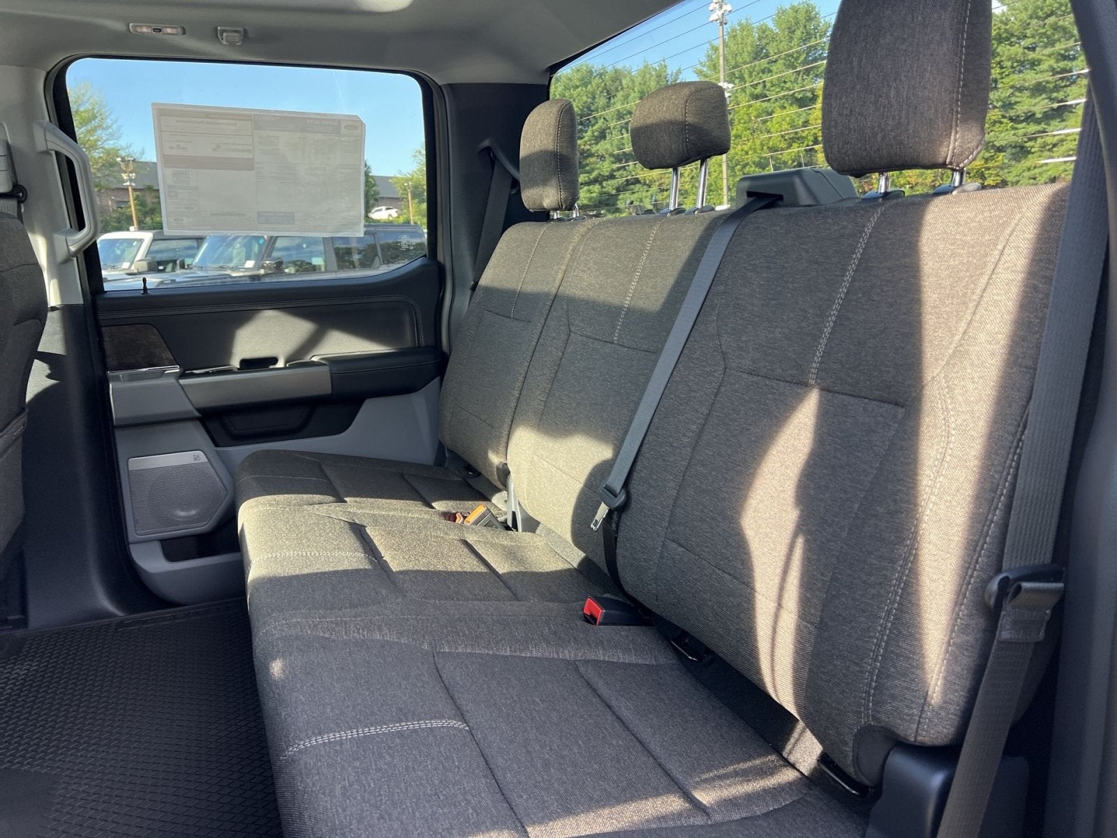 2027 Ford F-250SD XLT
