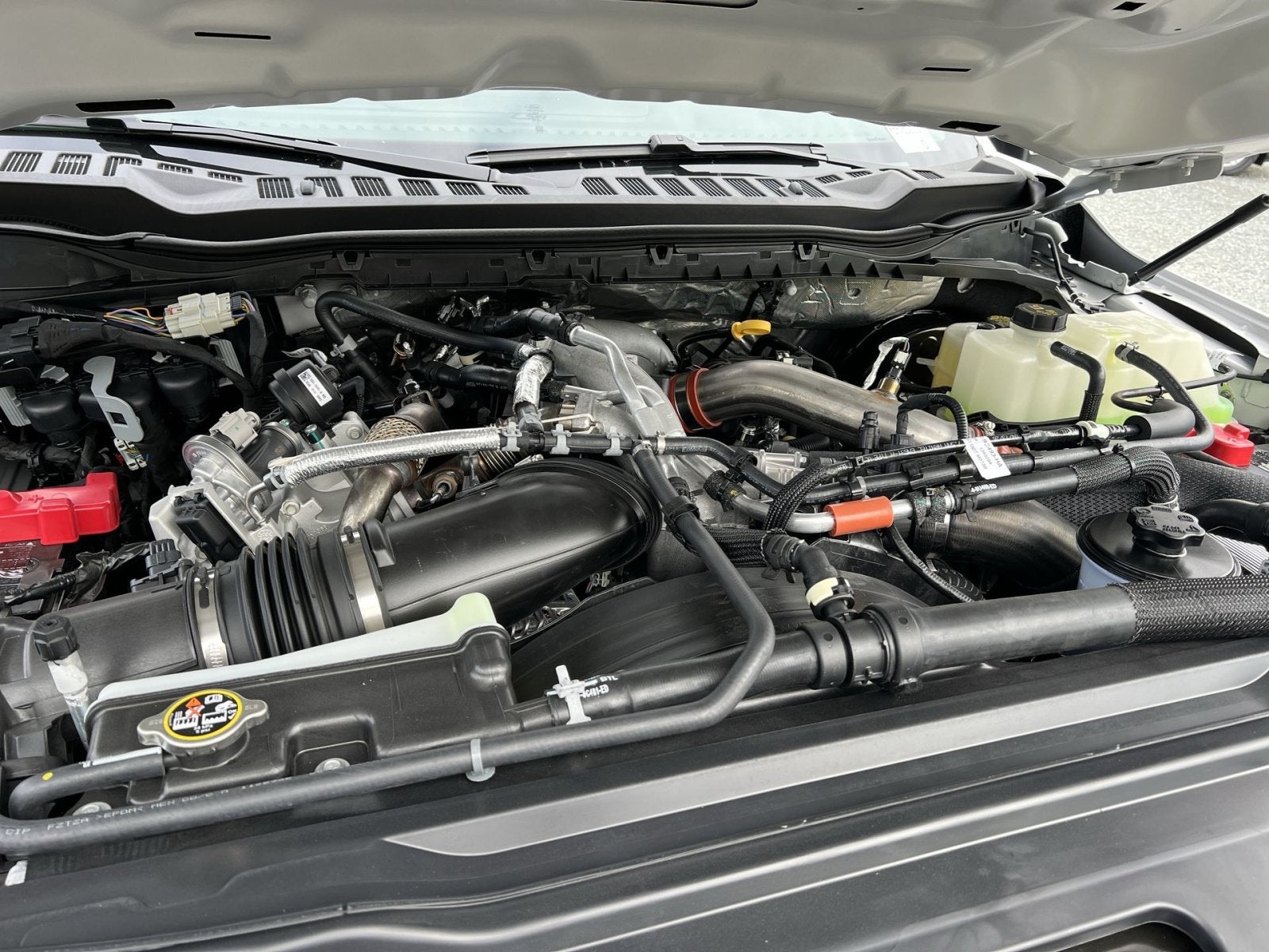 2027 Ford F-250SD XLT