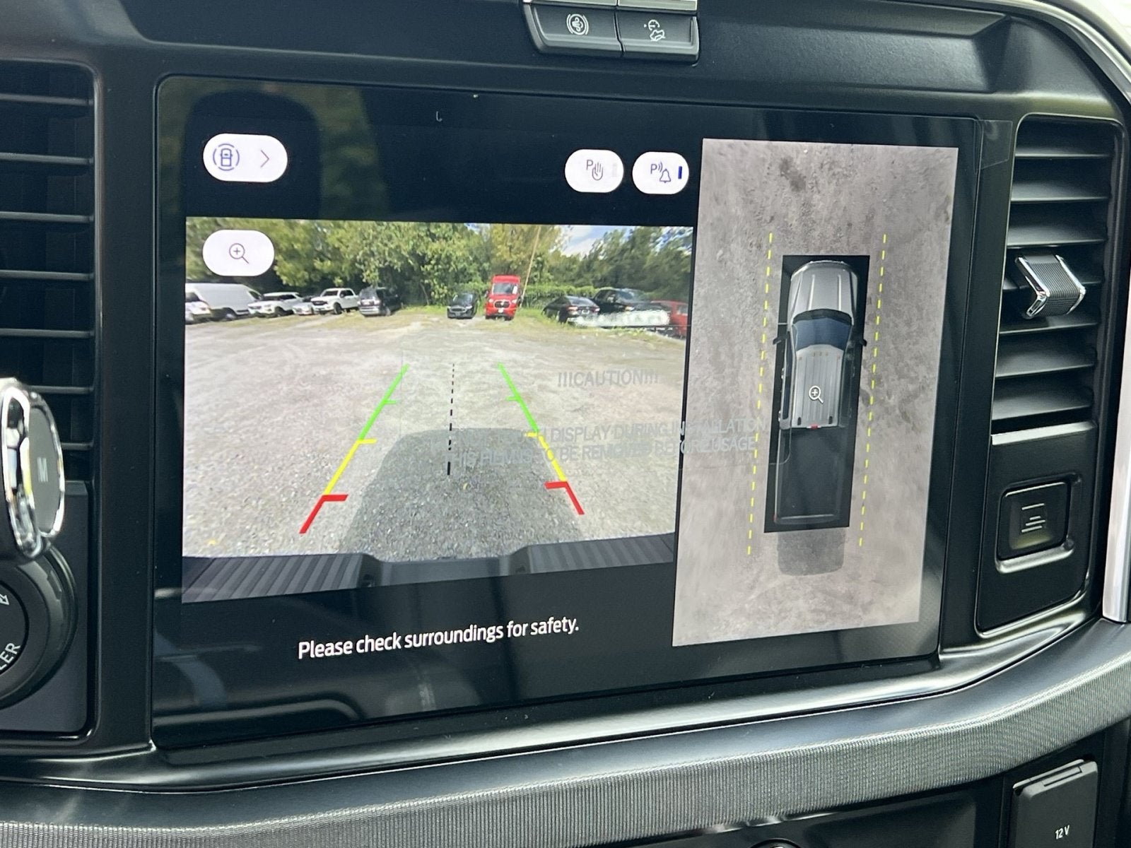 2027 Ford F-250SD Platinum