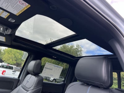 2027 Ford F-250SD Platinum