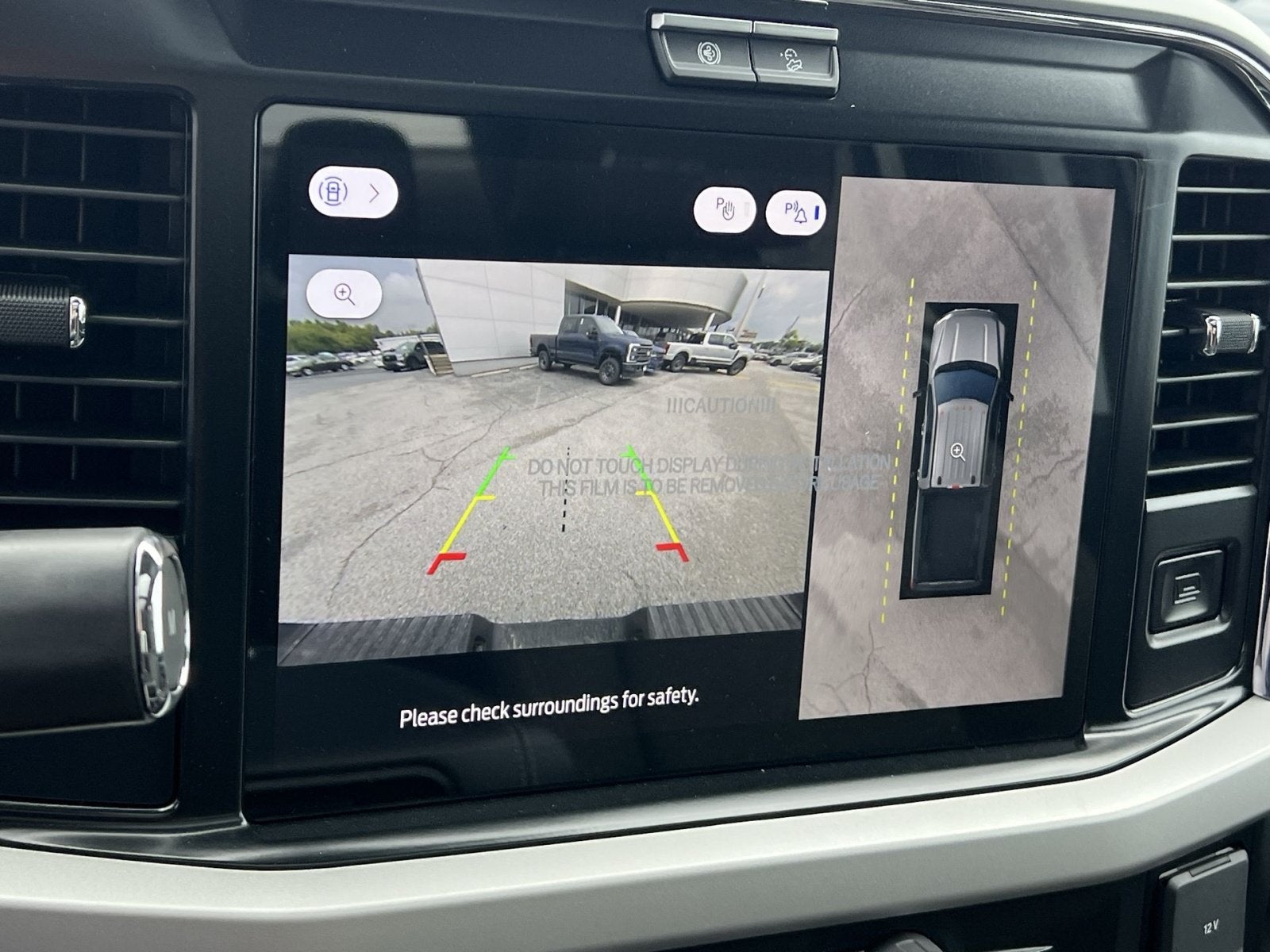 2027 Ford F-250SD XLT